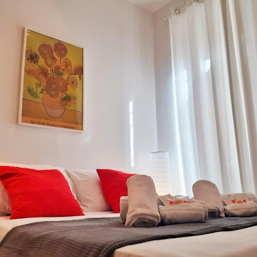 Near Metro Flat - Best Bnb Garbatella Рим Экстерьер фото